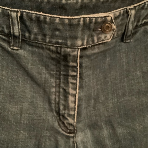 Talbots Blue Women's Bermuda Shorts - Picture 3 of 8